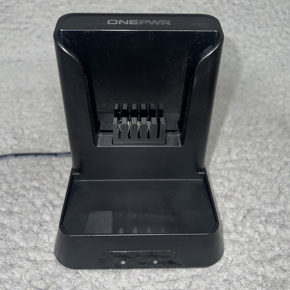 Hoover Onepwr 2.0 Lithium‎ Ion Battery Charging Dock with Adapter BH15030 - Picture 7 of 9